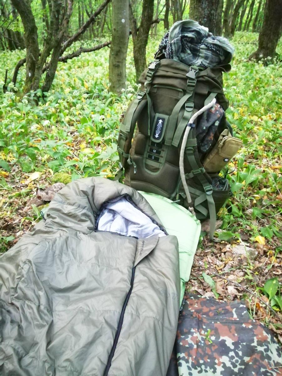 outdoor kaland omm tura bushcraft taborozas halozsak