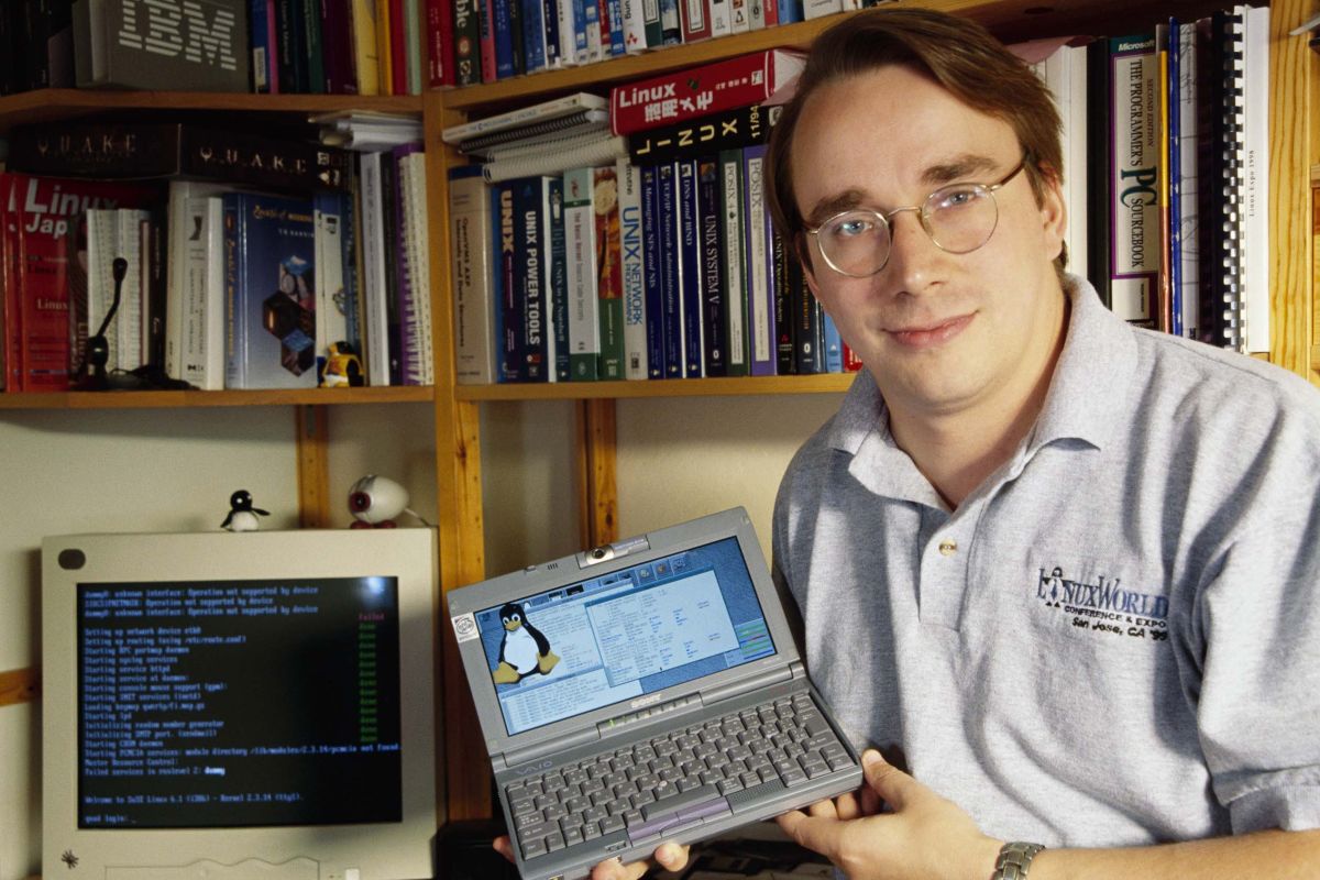 Egy bátor tett - a Linux az emberiség történetének legnagyobb önkéntes együttműködésen alapuló munkája