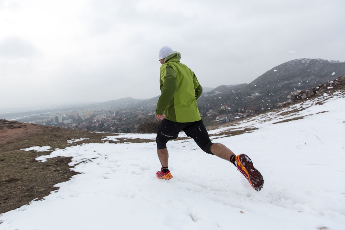 Téli terepfutó és technikai edzések, alapozás a terepen